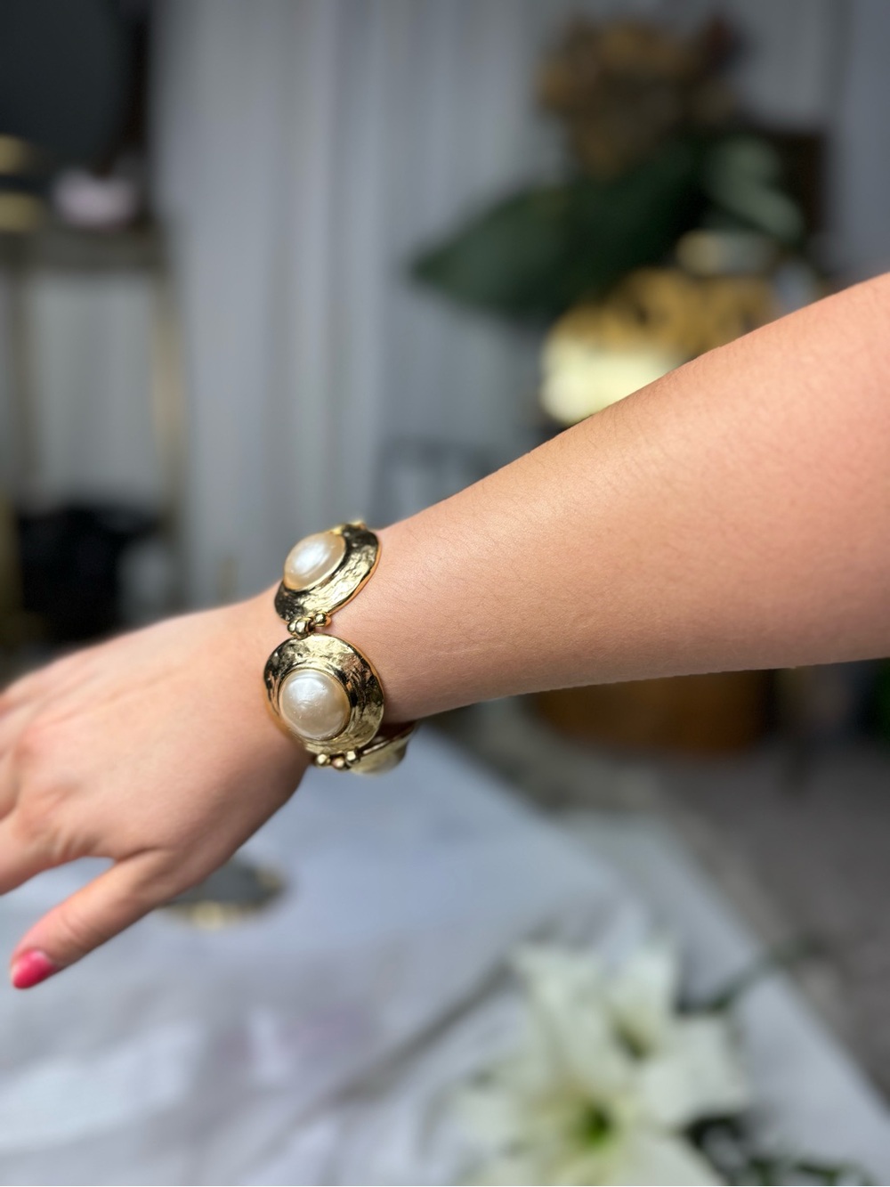 Yves Saint Laurent Gold-Tone Bracelet with Cream Pearl Cabochons - Picture 8 of 16